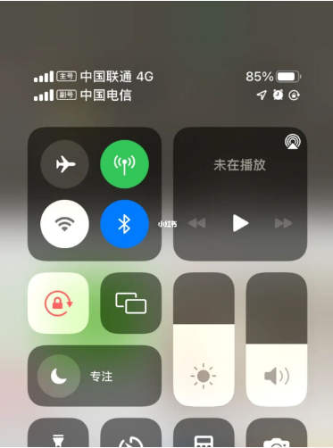 黑河苹果手机维修分享iPhone双卡信号解决办法 