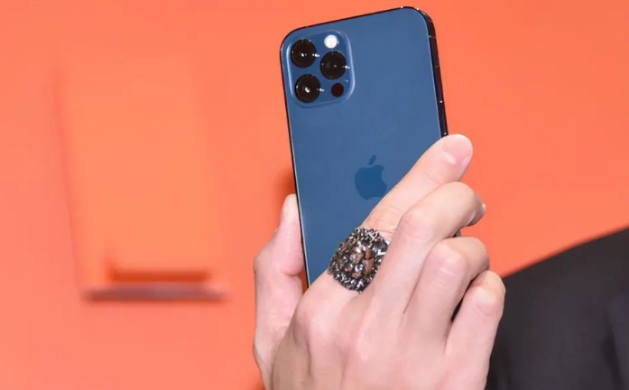 黑河苹果手机维修分享iPhone12系列重启方法教程 